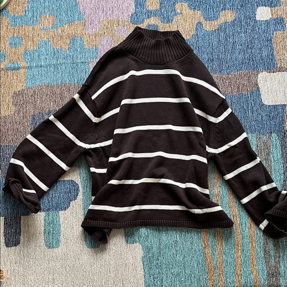 GAP Striped mockneck Sweater
